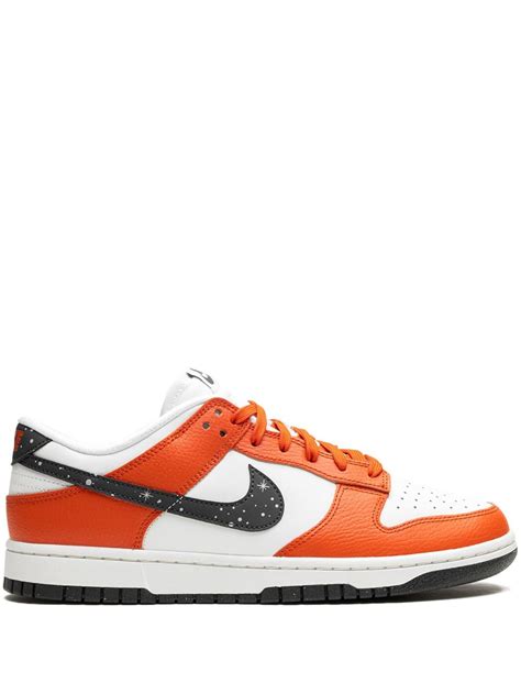 nike dunk low oranje zwart|Nike dunk shoes.